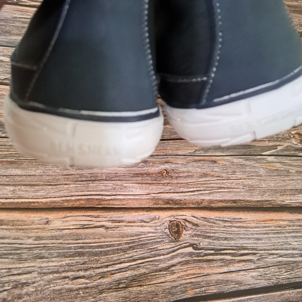 Men's‎ Size 11 Ben Sherman Black Canvas Sneakers